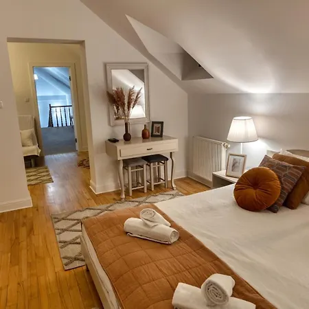 Dwór Hotel