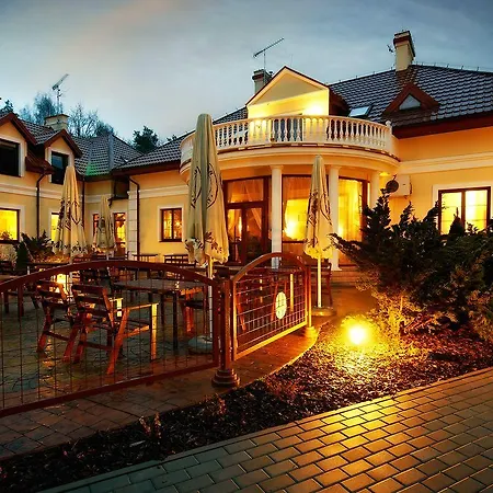 Hotel Dwór